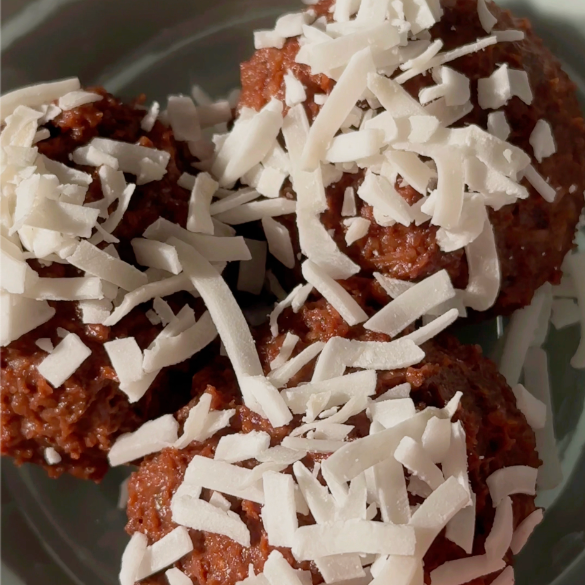 No-Bake Chocolate Walnut Energy Balls for Toddlers