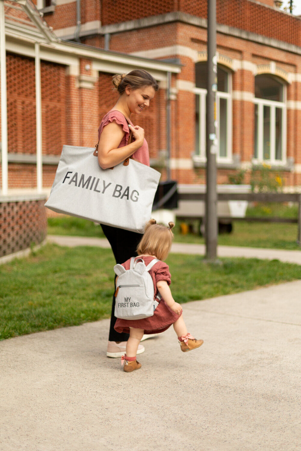 Bolsa familiar para el hogar infantil