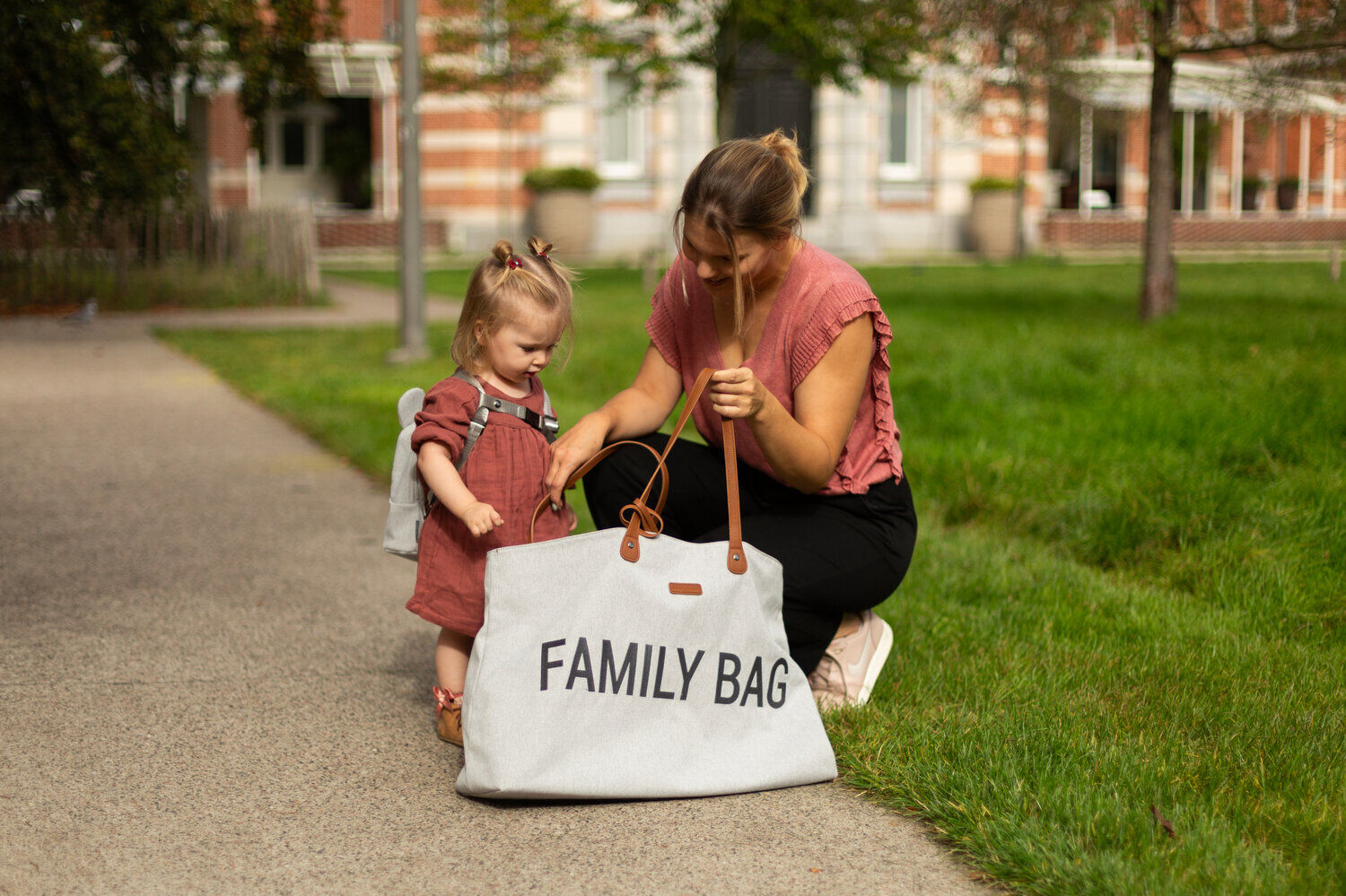 Bolsa familiar para el hogar infantil